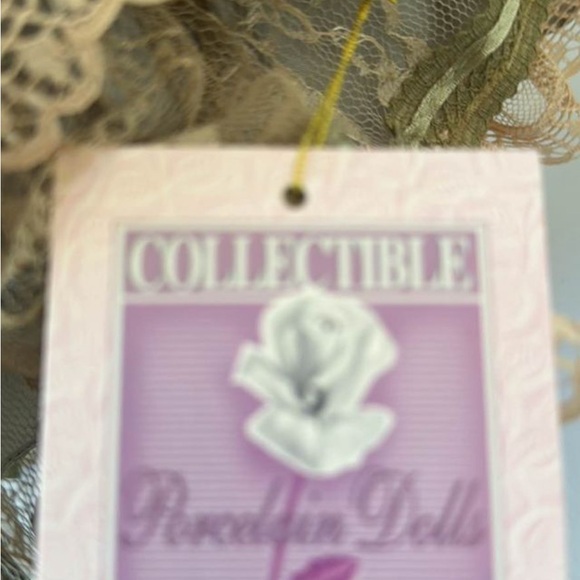 Porcelain Doll - Picture 5 of 5